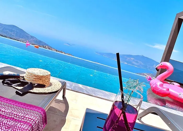 3 Bedroom Luxury With Private Pool - Sauna And Indoor Pool *