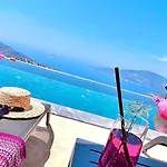 3 Bedroom Luxury With Private Pool - Sauna And Indoor Pool *