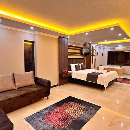 3 Bedroom Luxury With Private Pool - Sauna And Indoor Pool Вилла *