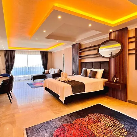 Вилла 3 Bedroom Luxury With Private Pool - Sauna And Indoor Pool *